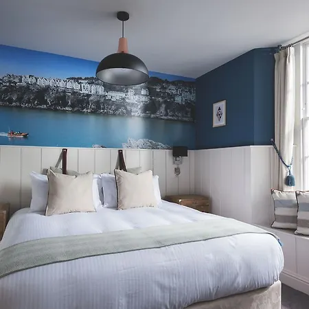 Havener's 4* Fowey